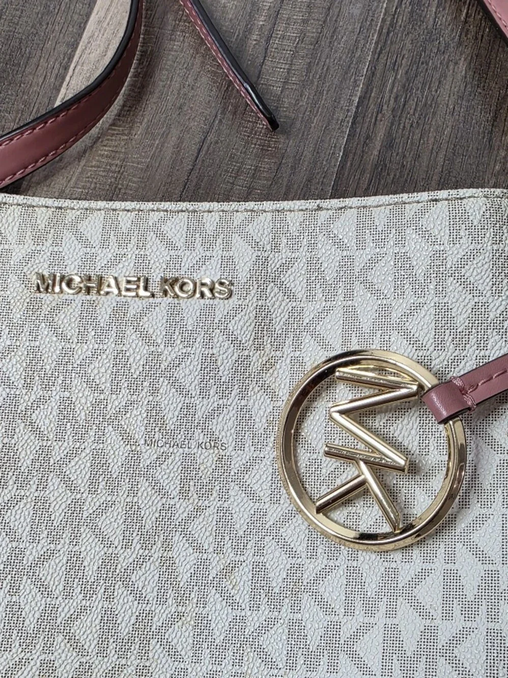 Michael Kors Nicole Triple Compartment Crossbody Bag Vanilla Pink Soft Girl Chic